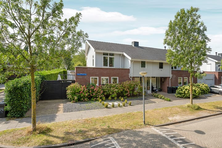 Kees Verweystraat 8 in Almere