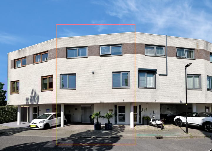 Photo of property Keinsmerwiel 15, Heerhugowaard