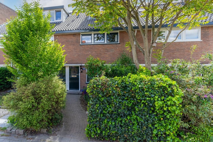 Keizer Ottostraat 87 in Bussum photo