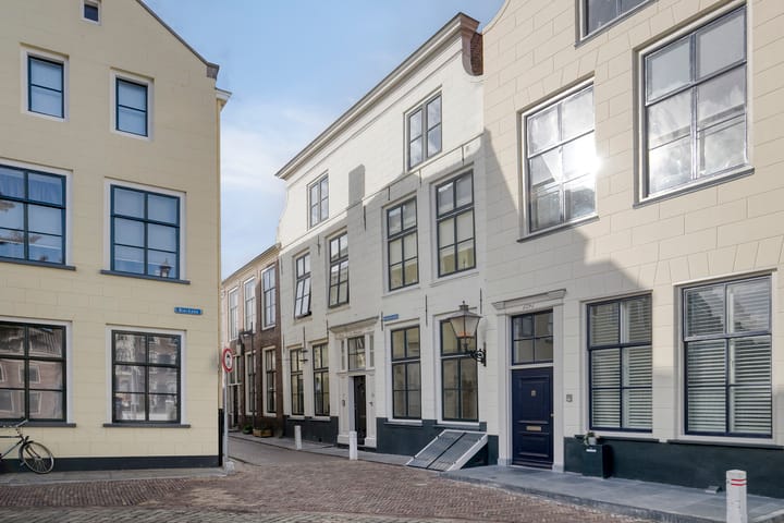 Keizerstraat 1 in Goes
