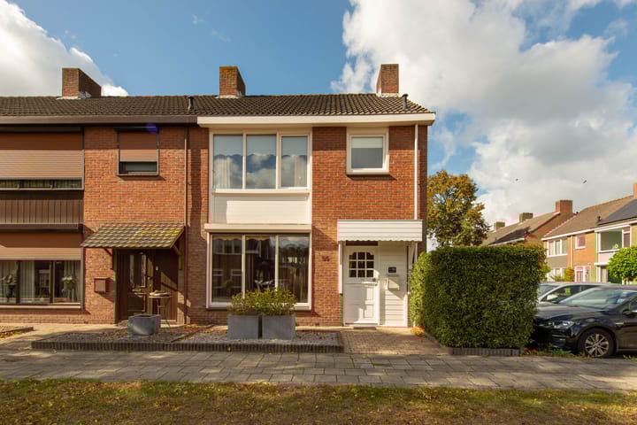 Keizerstraat 55 in Putte