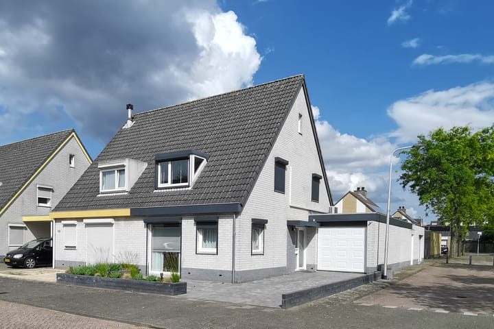 Keizersveerlaan 44 in Tilburg
