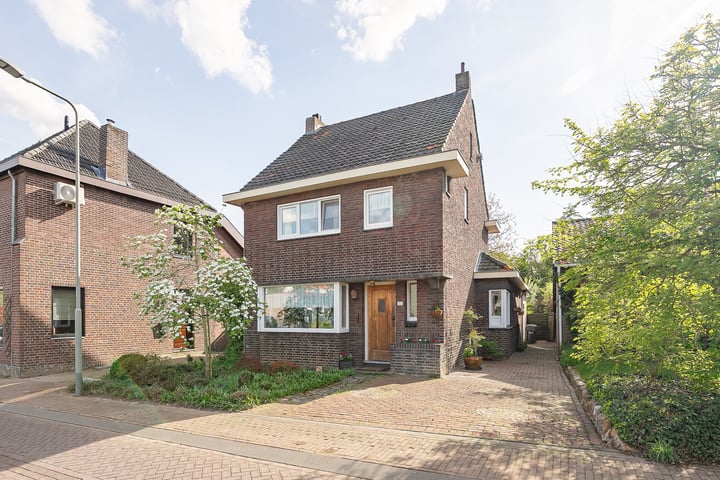 Kempstraat 52 in Born