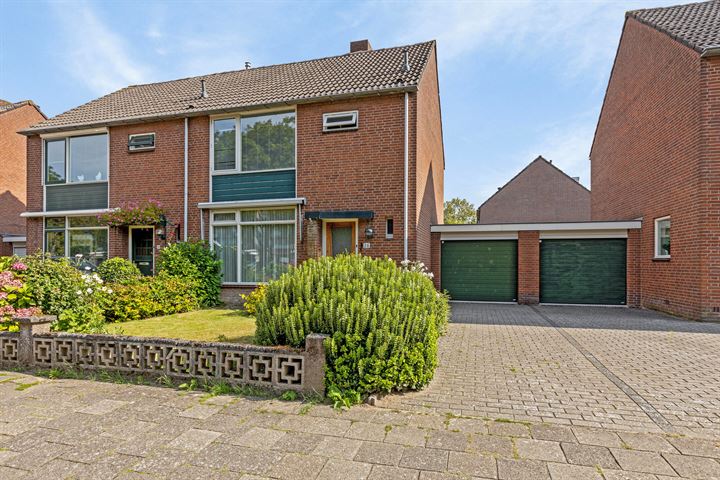 Kennedylaan 26 in Maarssen