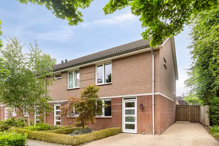 Photo of property Kennedyplein 19, Reek