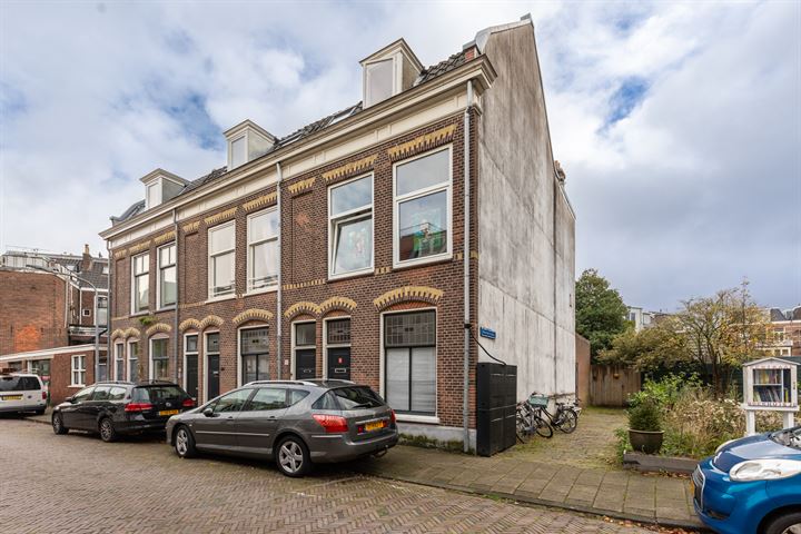 Kennemerstraat 18-ZW in Haarlem