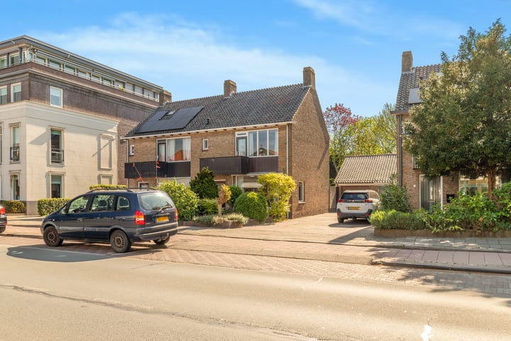 Kennemerstraatweg 418 in Heiloo photo