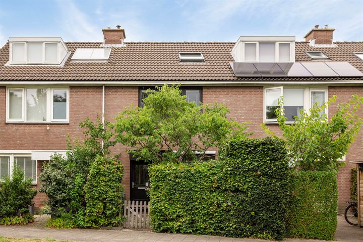 Kerckwervelaan 8 in Oegstgeest