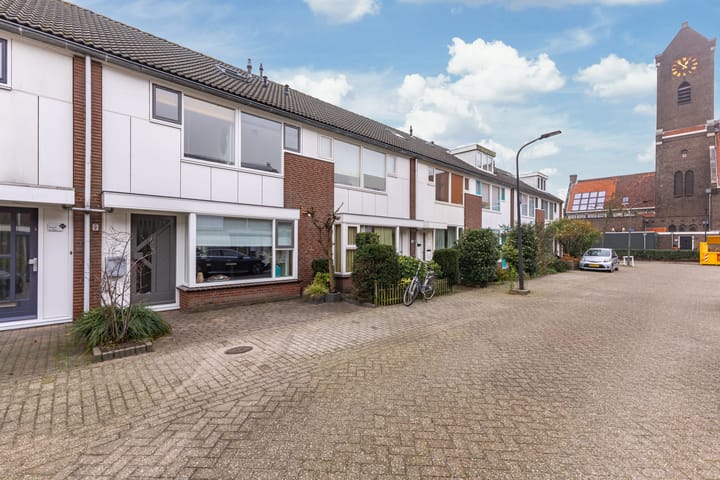 Kerkbollenveld 71 in Beverwijk