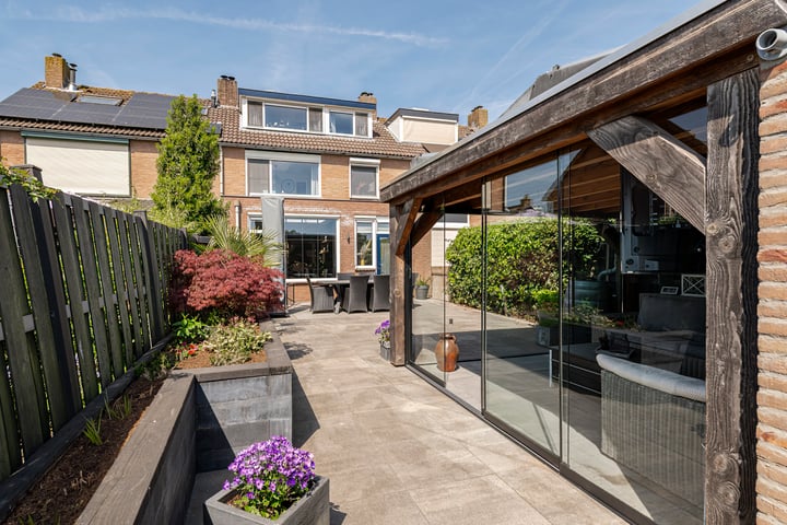 Photo of property Kerkeland 11, Langbroek