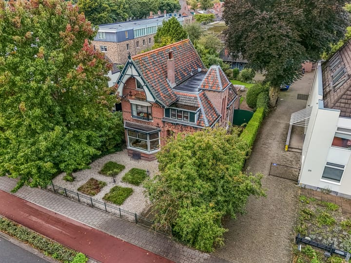 Kerkewijk 22 in Veenendaal foto