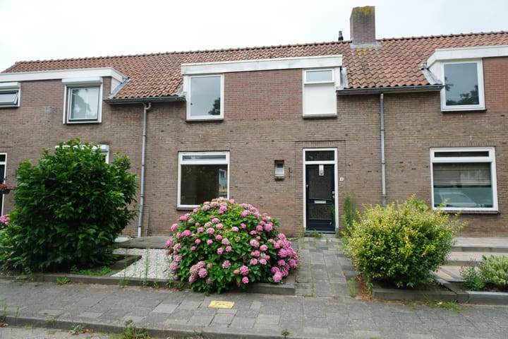 Kerkhoflaan 9 in Giessenburg Foto