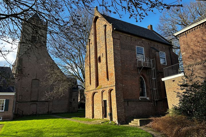 Kerkplein 2 in Tiel