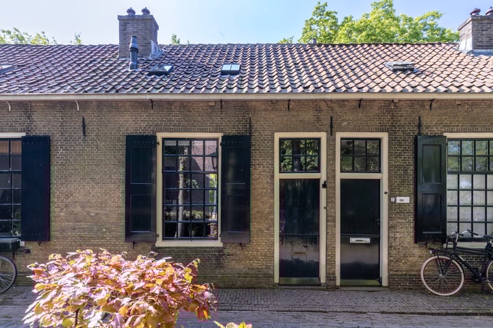 Photo of property Kerkplein 6, Breukelen
