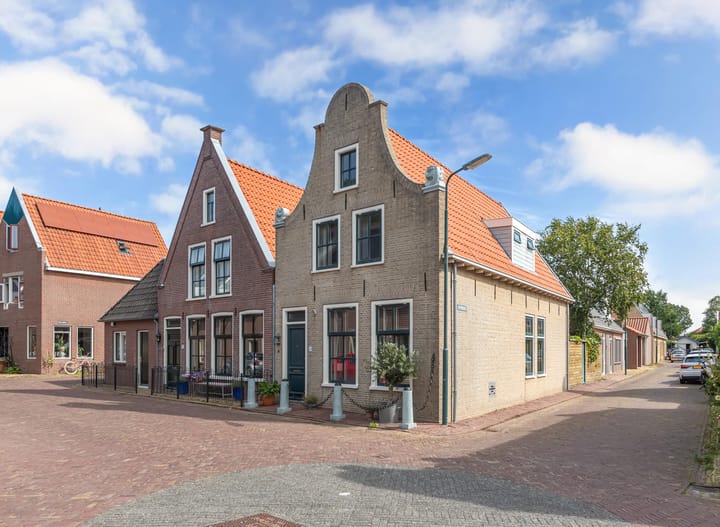 Photo of property Kerkpoortstraat 55, Harlingen