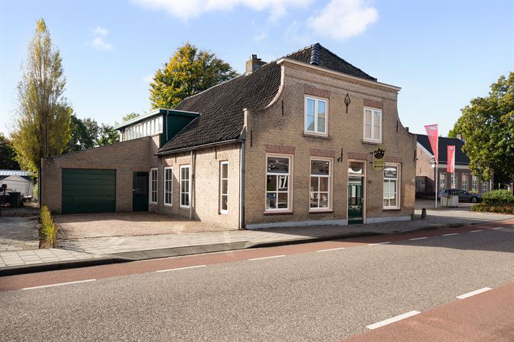 Kerkstraat 105 in Sprang-Capelle