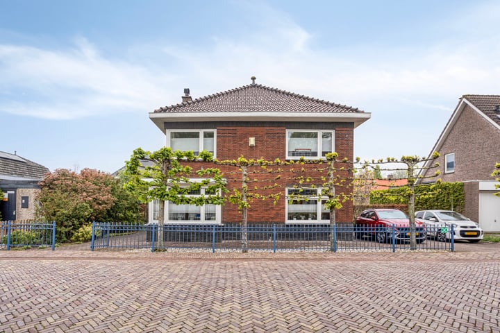 Kerkstraat 13 in Woubrugge