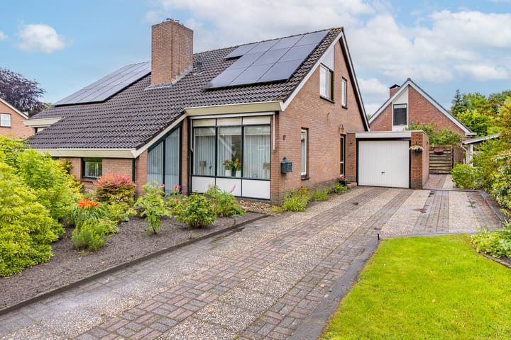 Photo of property Kerkstraat 17, Nieuwe Pekela