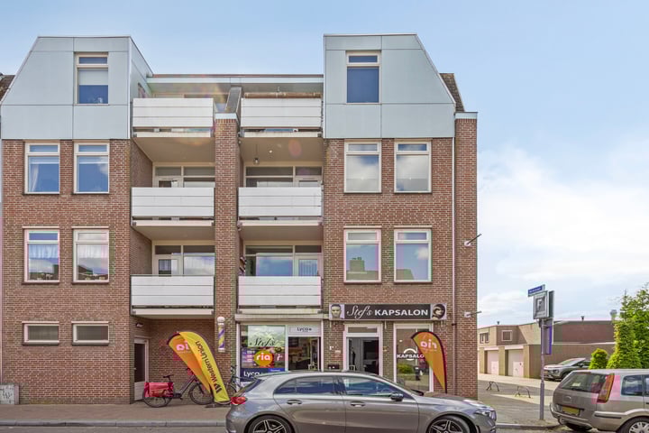 Kerkstraat 23 in Best