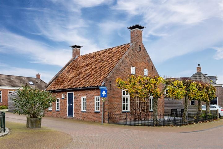 Kerkstraat 28 in Middelstum