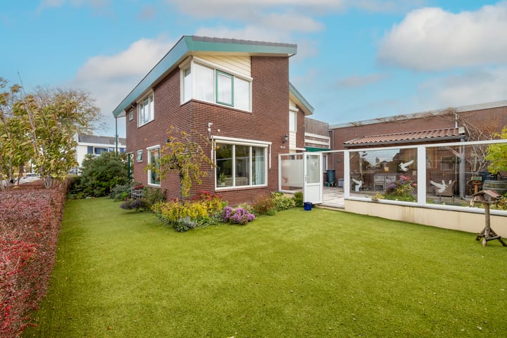 Photo of property Kerkstraat 36, Kwintsheul