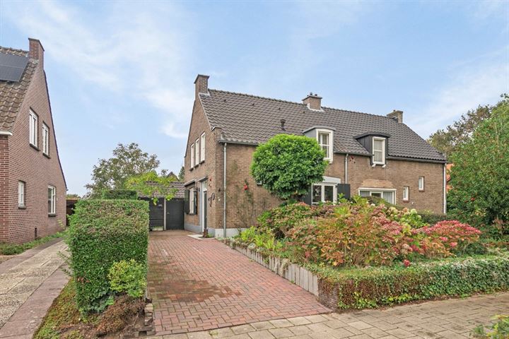 Kerkstraat 37 in Milsbeek