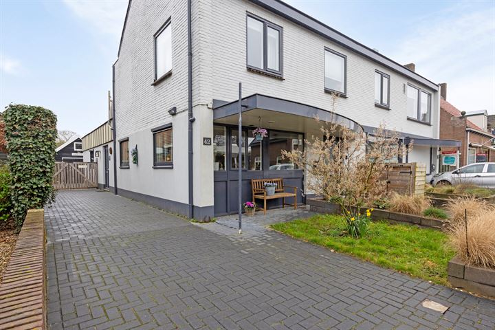 Kerkstraat 42 in Driel