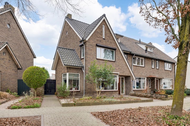 Photo of property Kerkstraat 52, Weert