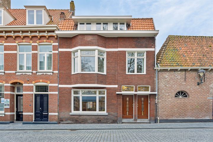 Kerkstraat 6a in Bergen op Zoom foto