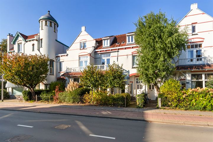 Kerkstraat 7 in Bussum