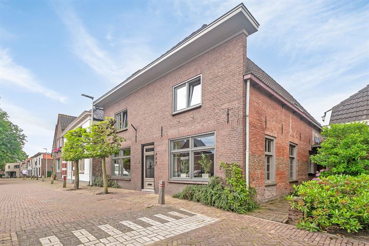 Kerkstraat 8 in Wijhe