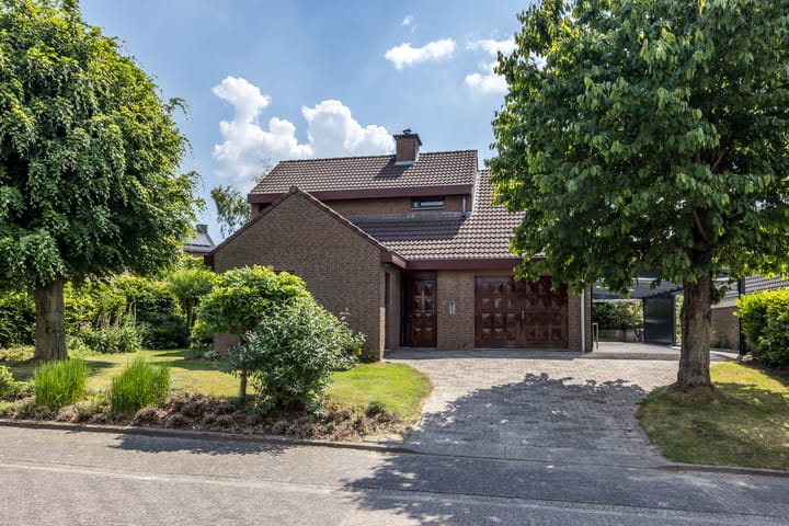 Kerkveld 2 in Schimmert