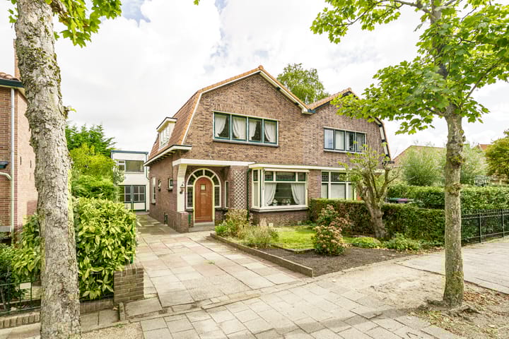 Photo of property Kerkweg 6, Nootdorp