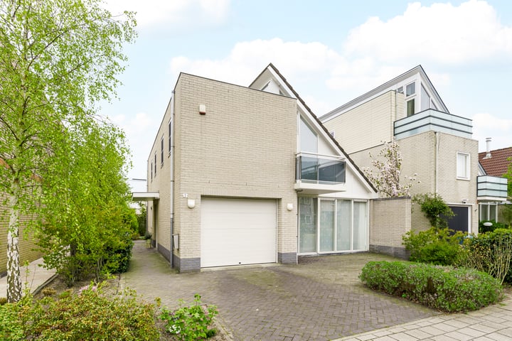 Photo of property Kerkweide 5, Leidschendam