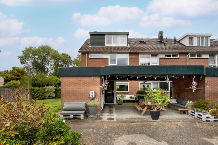 Kerveltuin 9 in Leiderdorp