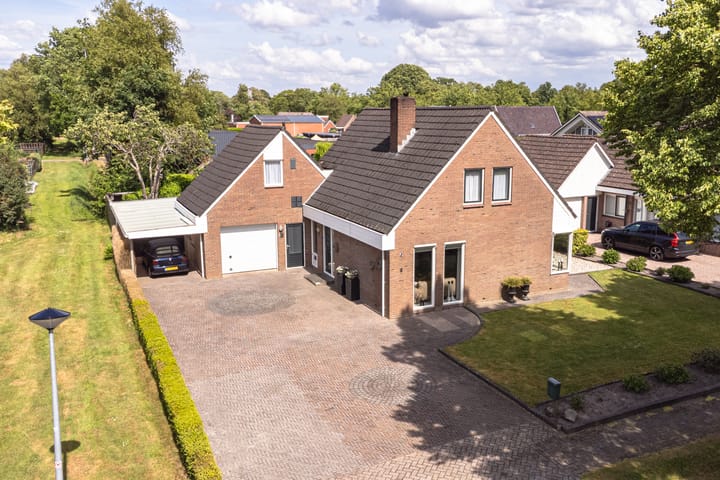 Kevelinglaan 8 in Valthermond