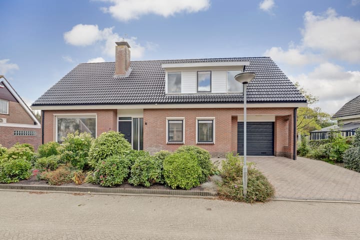 Kievitlaan 7 in Nieuwerkerk