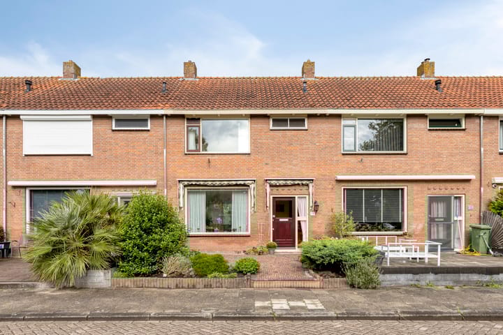 Kievitplantsoen 19 in Volendam
