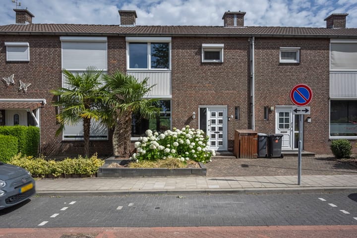Kievitstraat 9 in Kerkrade photo