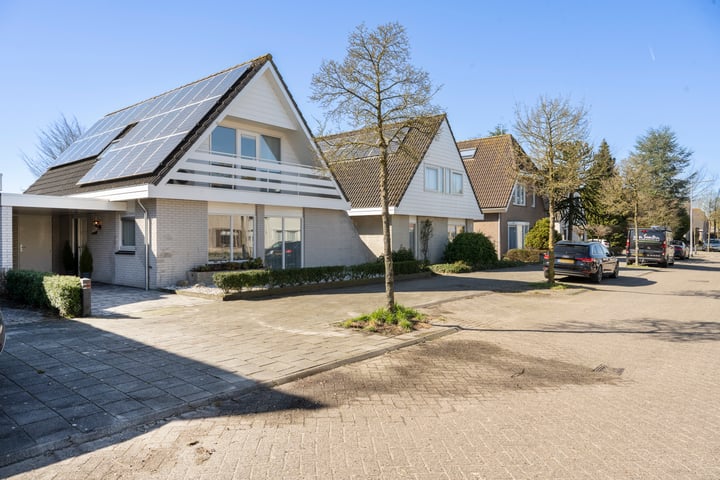 Photo of property Kijkduinlaan 10, Tilburg