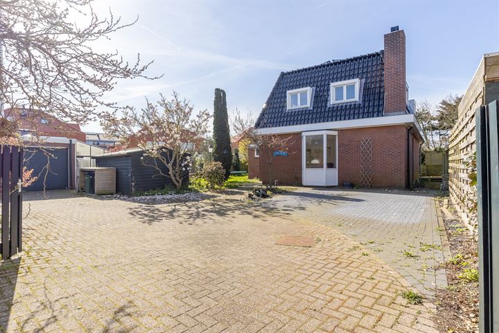 Kijkduinlaan 24 in Huisduinen