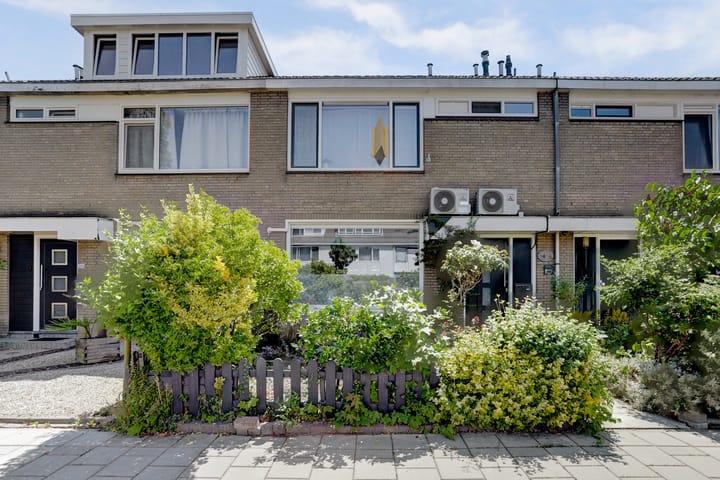 Kikkerveen 306 in Spijkenisse