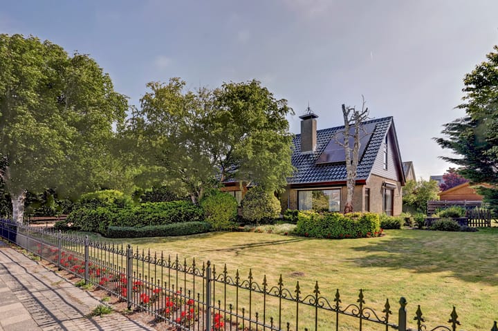 Photo of property Kimswerderweg 39, Harlingen