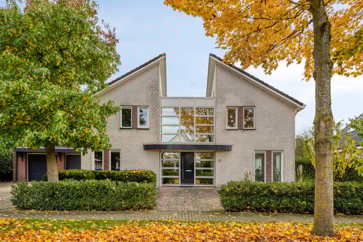 Kiwistraat 20 in Almere Foto