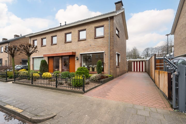 Klaas Bosstraat 15 in Putten