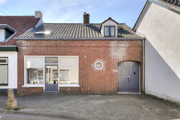Photo of property Klappeijstraat 70, Oosterhout