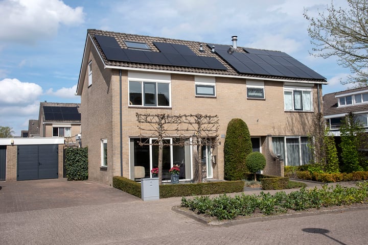 Klaproos 6 in Borne