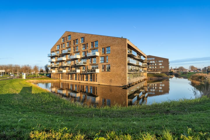 Photo of property Klapwijkse Zoom 141, Berkel en Rodenrijs