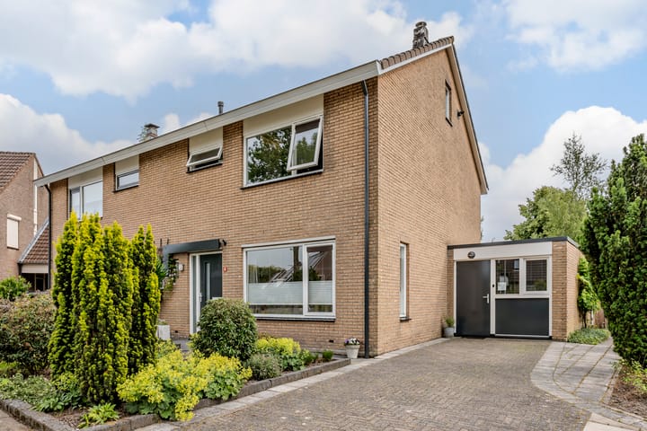 Klaverkamp 81 in Hoogeveen