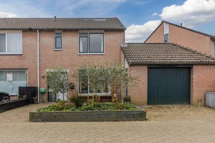 Photo of property Klaverlaar 40, Veghel